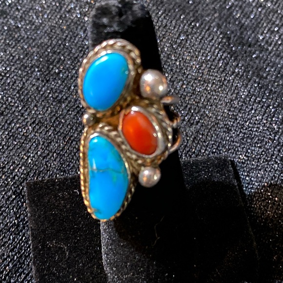 Turquoise / Coral Ring I bought in the 70’s - Picture 5 of 8